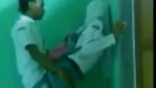DDF বাংলাচুদাচুদি এটেল নেটওয়ার্ক থেকে সেক্সি ক্লারা মিয়ার সাথে রিভার্স কাউগার্ল স্মুট৷